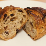 KIBIYA ベーカリー - カレンツとナッツ（2011/6）