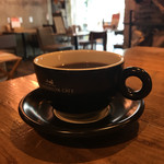 h THE BROOKLYN CAFE - ホットコーヒーゎι(´Д｀υ)ｱﾂｨｰわぁ
