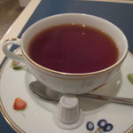 プティジュール - 紅茶（ミルクはポーションミルク…）