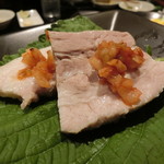 京松蘭 - 鹿児島県の黒豚の蒸豚