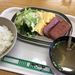 お食事処 がじまる - がじまる(ポークたまご)