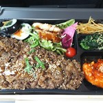 大雲 - 韓国焼肉三昧弁当 1,500円♪