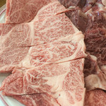 焼肉のまる金 - 