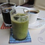 きんぎょ - グリーンスムージー・アイスコーヒー・ホットコーヒー