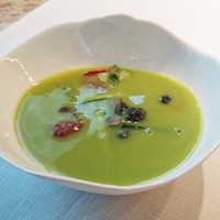 Jean-Georges Tokyo - キュウリとヨーグルト　メロンのガスパチョ
                　　フレッシュベリーとバジル
