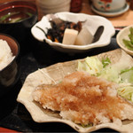 吟酒海楽 和 - カレイの唐揚げおろしポン酢定食