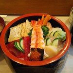 小金寿司 - ランチちらし 750円