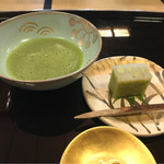 菊乃井 - お抹茶と蓮根の羊羹