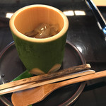 菊乃井 - 水物:葛切りと黒蜜シャーベット