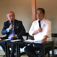 菊乃井 本店 - お二人の軽快なレクチャーを聞きながらお食事です