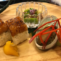 菊乃井 本店 - 八寸:鱧寿司 ぐじ水玉胡瓜 蛸の子 利休麩・青瓜雷干し胡麻酢和え とこぶし 川海老 サフラン生姜