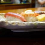Sushi Chaya Wabisuke - 握りと巻き寿司
