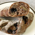 パンやきどころ RIKI - 丹波黒豆・マロングラッセ・くるみがたっぷり！