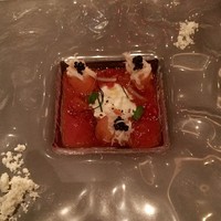 RISTORANTE OZIO - サーモンと毛ガニ