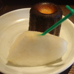 ビストロ ラ・シブレット - カヌレ＋梨