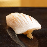 日本橋蛎殻町 すぎた - 昆布〆の春子