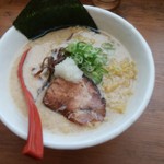 麺屋 海嵐 - プレミアム豚骨醤油777円