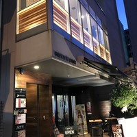 焼肉ソムリエ 萬樹亭 福島店 - ビル外観