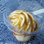 醤油屋喜代治商店 - 醤油ソフトクリーム、３００円。