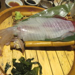 居酒屋 まる家 - 「呼子のイカ姿作り(中)」（￥4,000）