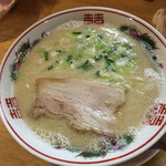 博多 豚十郎 - 塩だれ豚骨ラーメン
