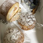 Ridi - 桃ロールケーキ、ブルーベリータルト、シュークリーム