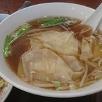 中華料理 華香楼 - ワンタン麺