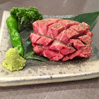 焼肉ホルモン せがれ - 花咲厚切りタンステーキ