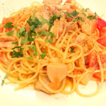 創作イタリアン Gemelli - イタリア産ボルチーニ茸とパンチェッタのフレッシュトマトソースのスパゲッティー二