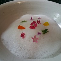 ラ・ボンヌターブル - 