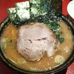 ラーメン 厚木家 - ラーメン＋特製ちゃーしゅー