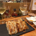 スタンドシャン食 Osaka北新地 Champagne & GYOZA BAR - 