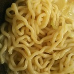 貝ガラ屋 - 濃厚牡蠣ソバの麺