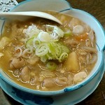 徳市 - ラーメン、もつ煮定食(みそ汁抜き)
