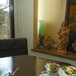 ボン・ヴォイージ - 内観2