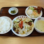 Oosaka Oushou - ホイコーロー定食1000円