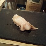 すし酒場 平島 - とり貝