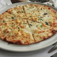 DINING ROOM IN THE MAIKO - 4種のﾁｰｽﾞのｸﾘｰﾑﾋﾟｯﾂｧ『ﾌｫﾙﾏｯｼﾞｮ』