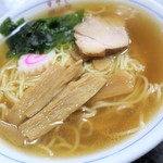 そば処 満留賀 - ラーメン