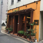 ビストロ・シンバ - 外観