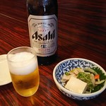 Katsupa - 瓶ビール(大)430円とお通し