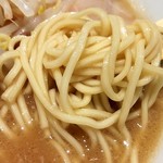 ソラノイロ トンコツ&キノコ - 麺は低加水でエッジが効いています