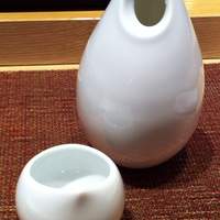 築地青空三代目  銀座三越 - 日本酒出羽桜１１００円