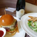 CRIMSON RESORT & SPA - 