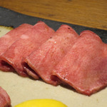 焼肉 うしみつ - スノーエイジングタン