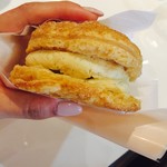 Paris パイ - サクサクのパイ生地とカスタード