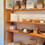 Paris パイ - 焼き菓子の棚　ほとんど売り切れ！