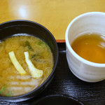 Meshiya miyamoto munashi - 味噌汁