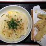 かま玉（中）600円＋とり天150円