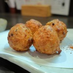 つかふき屋 - とり揚げれんこん一味